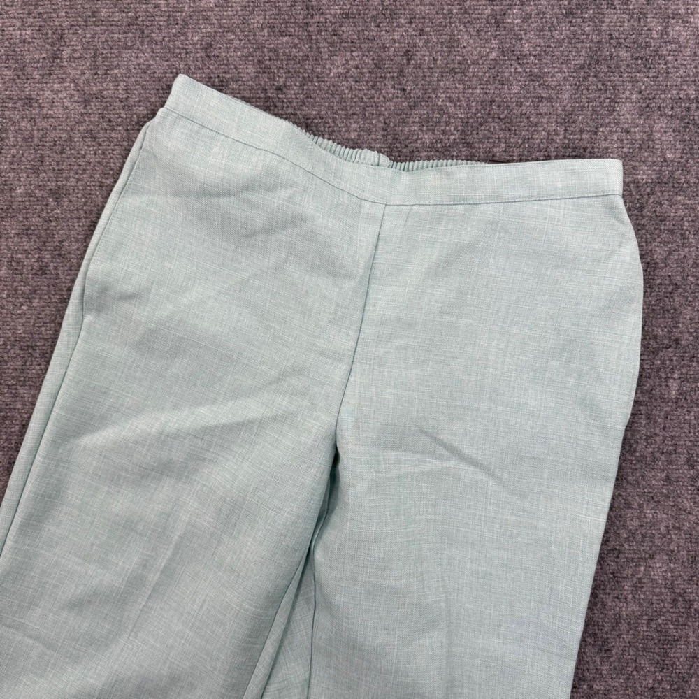 Alfred Dunner Petite Pants Size 10P Light Green Classic Fit Elastic Waist Womens